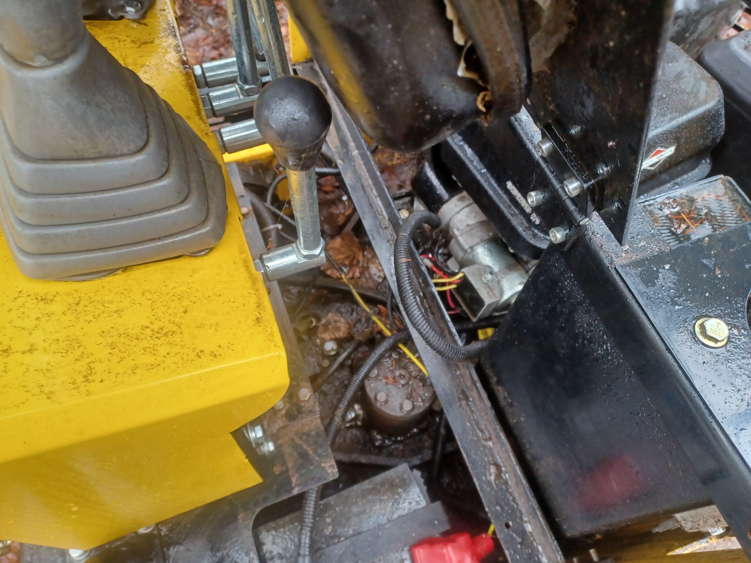 The GroundHog excavator needed a battery, ignition switch, and tune-up. Mobile mechanic in  Woodinville, Washington